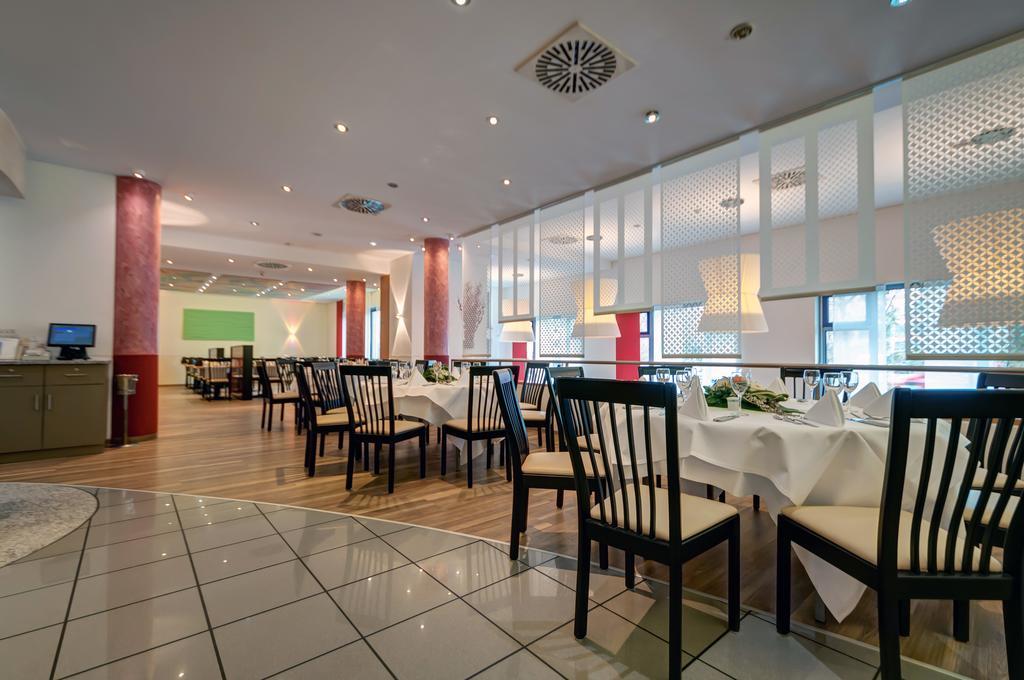 City Hotel Fortuna Reutlingen Exterior foto